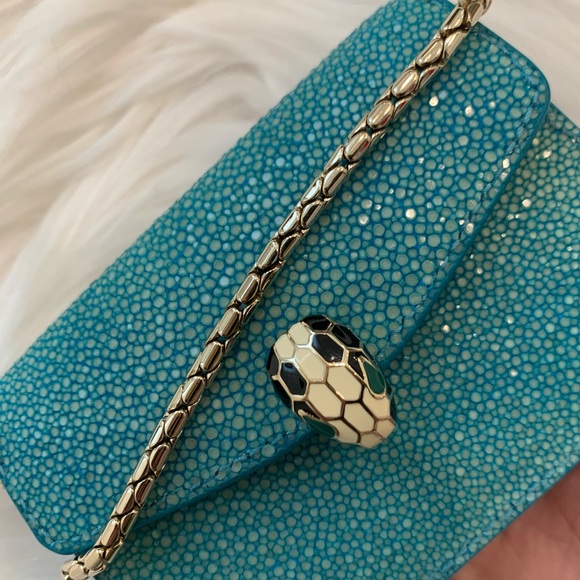 ❌SOLD ❌Bvlgari stingray serpenti forever bag charm - Picture 7 of 12